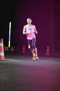 BIB: 4009
                            <button type="button" onclick="openModal(21241617)" class="btn btn-primary btn-sm float-right btn-popup" data-toggle="modal" data-target=".modal-high-quality">
                        <i class="fas fa-shopping-cart"></i> Add to Cart
                    </button>
                                            <button type="button" onclick="isThisMe(21241617, true)" class="btn btn-success btn-sm float-right btn-popup btn-isme hidden" data-toggle="tooltip" data-placement="bottom" title="นี่คือรูปของคุณใช่ไหม คลิกที่นี่เพื่อเอาเข้าอัลบั้ม">
                        <i class="fas fa-plus"></i> Add to album
                    </button>
                    <button type="button" onclick="isThisMe(21241617, false)" class="btn btn-warning btn-sm float-right btn-popup btn-isnotme hidden">
                        <i class="fas fa-ban"></i> Remove from album
                    </button>